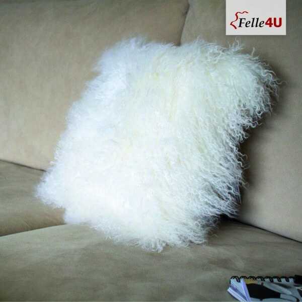 210311_tibetlammfellkissen