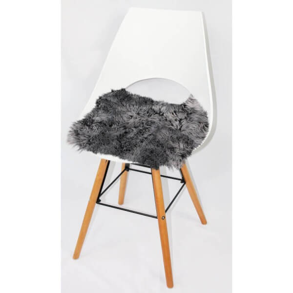 Quadratische Sitzauflagen aus australischem Lammfell, Art.-Nr. 407 SZS, schwarz mit hellen Spitzen